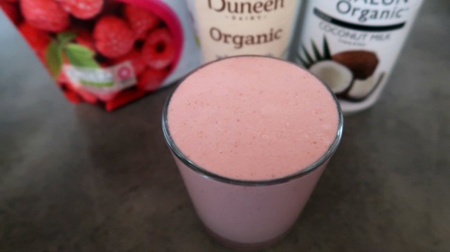 Nutribullet Low Carb And Low Sugar Smoothie - Keto Smoothie Best Low Carb Blueberry Smoothie Recipe _ Low carb frozen strawberry limeade.