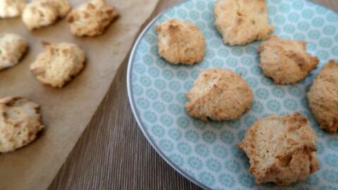How to make low carb keto cookies - ingredients you’ll need - Easy Keto